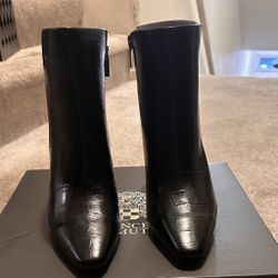 Brand new size 7 1/2 women’s boots Vince Camuto