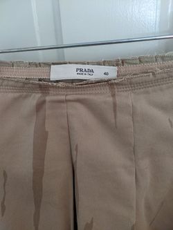 Prada Pleated Skirt (Size 40) 