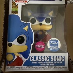 Funko Pop! Vinyl Classic Sonic Sonic the Hedgehog Flocked Limited Edition #632