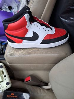 Nike Shoes  Size 9.5