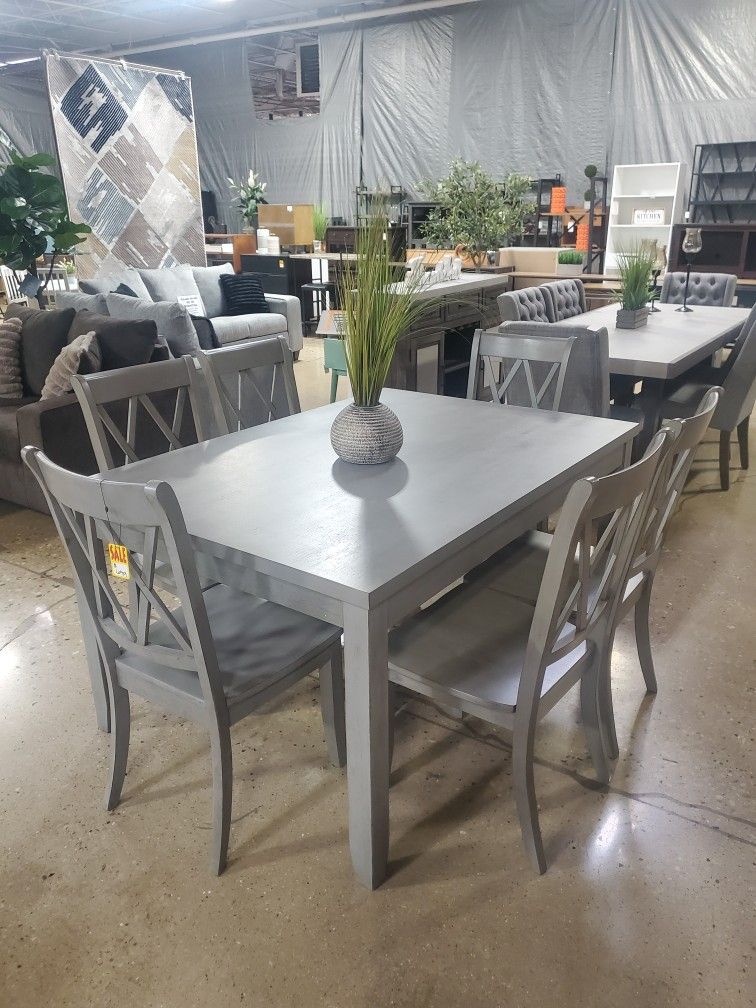 7 Pc Gray Dining Set With Table With Storage