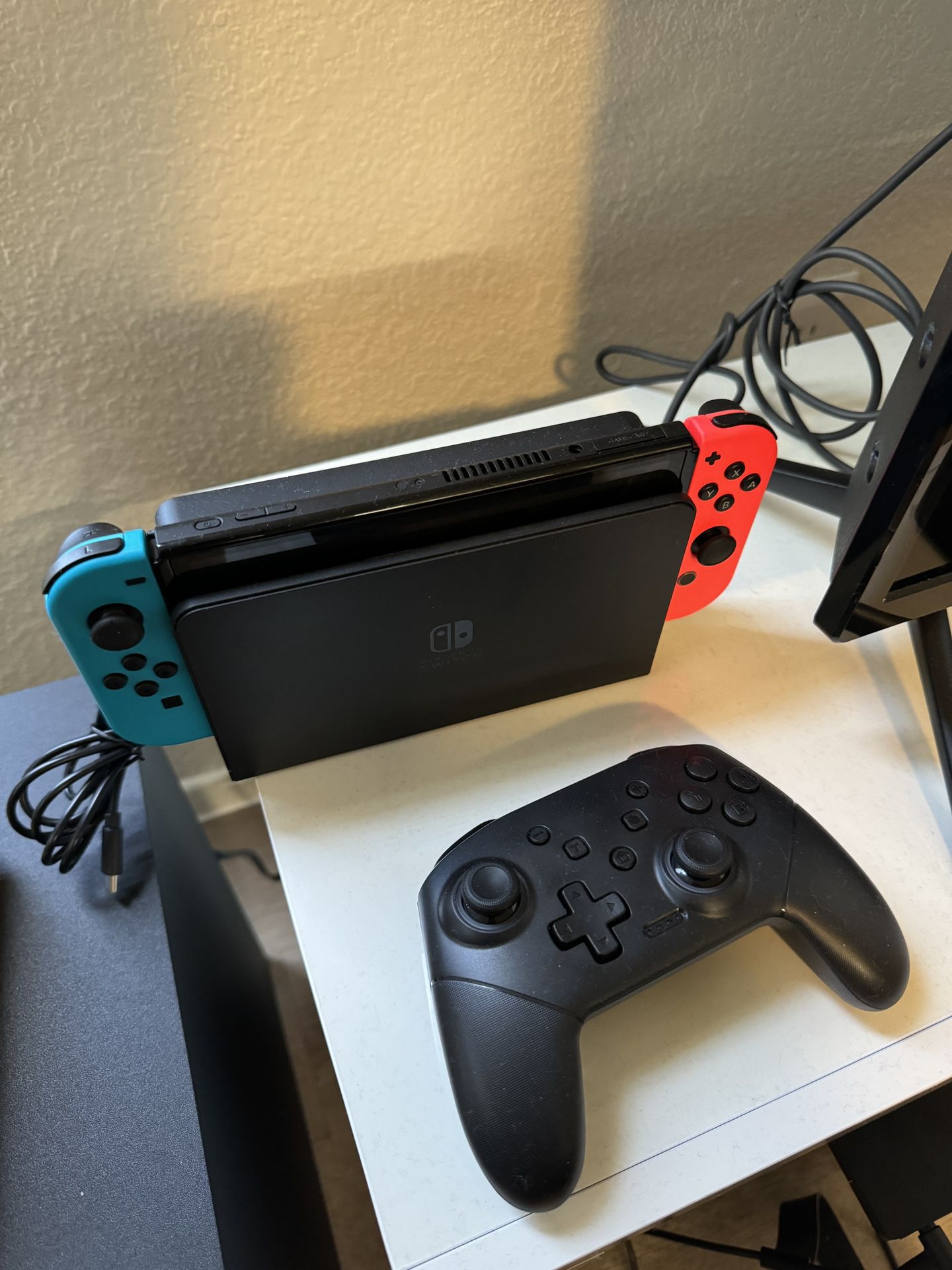 Nintendo Switch OLED Package