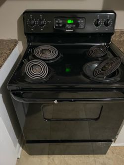 Hotpoint black electric range