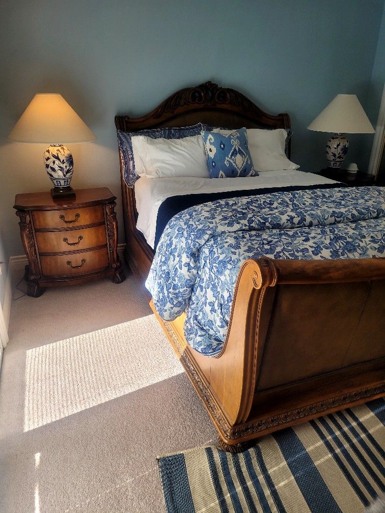 Queen Bed and Night Stands