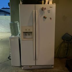 Whirlpool Refrigerator 