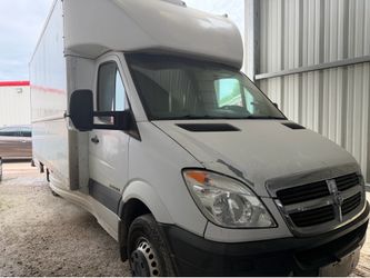 Dodge Sprinter 3500 Box Truck. 2009