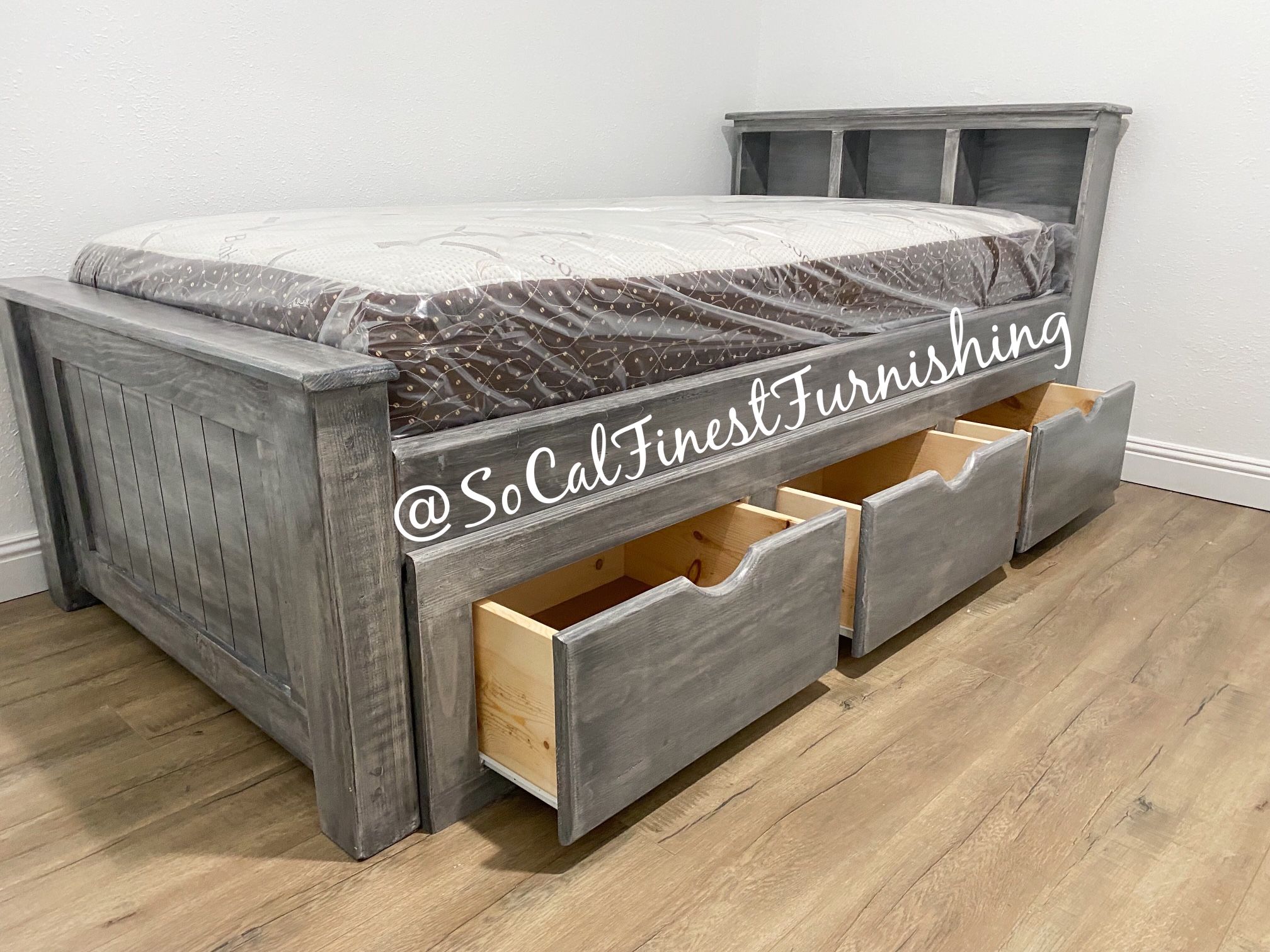 Twin Bed With Drawee And Mattress