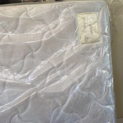Queen Size Orthopedic 10in Pillow Top Good Condition