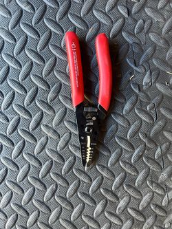 Milwaukee wire stripper