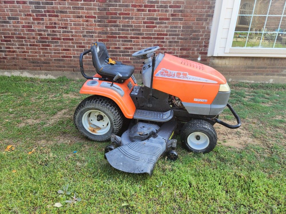 Husqvarna Riding Lawn Mower 26hp 54"cut 