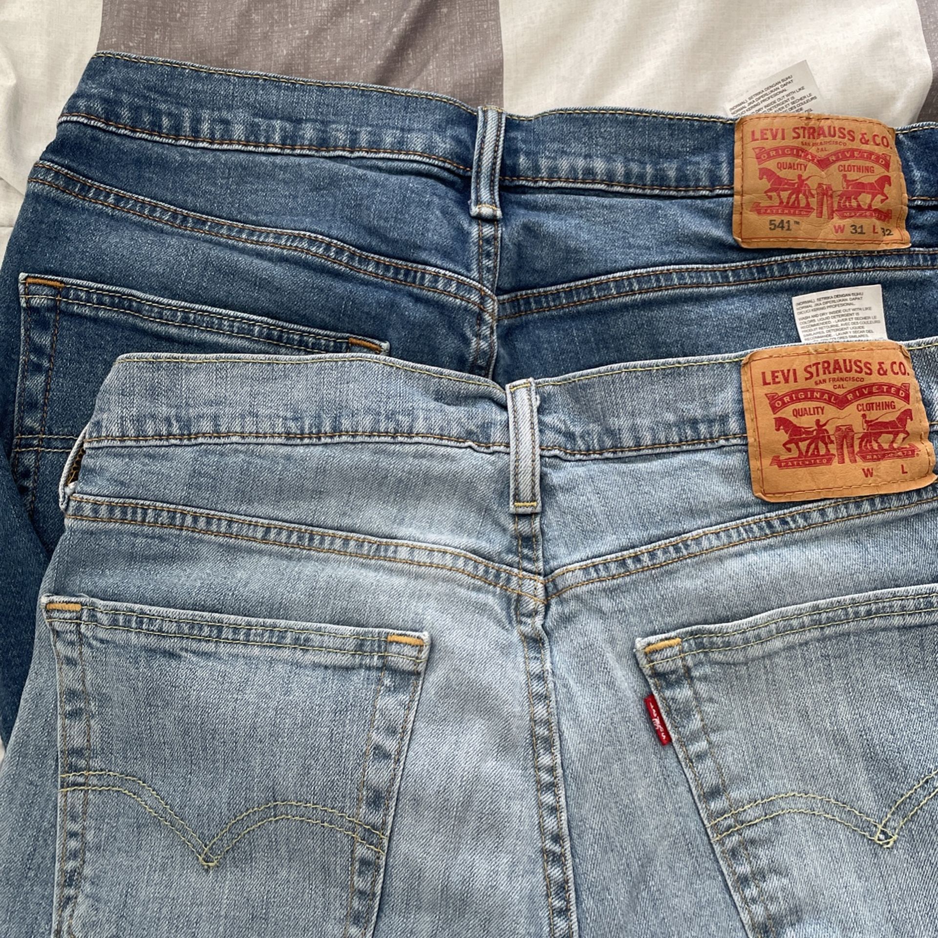 Levis Jeans