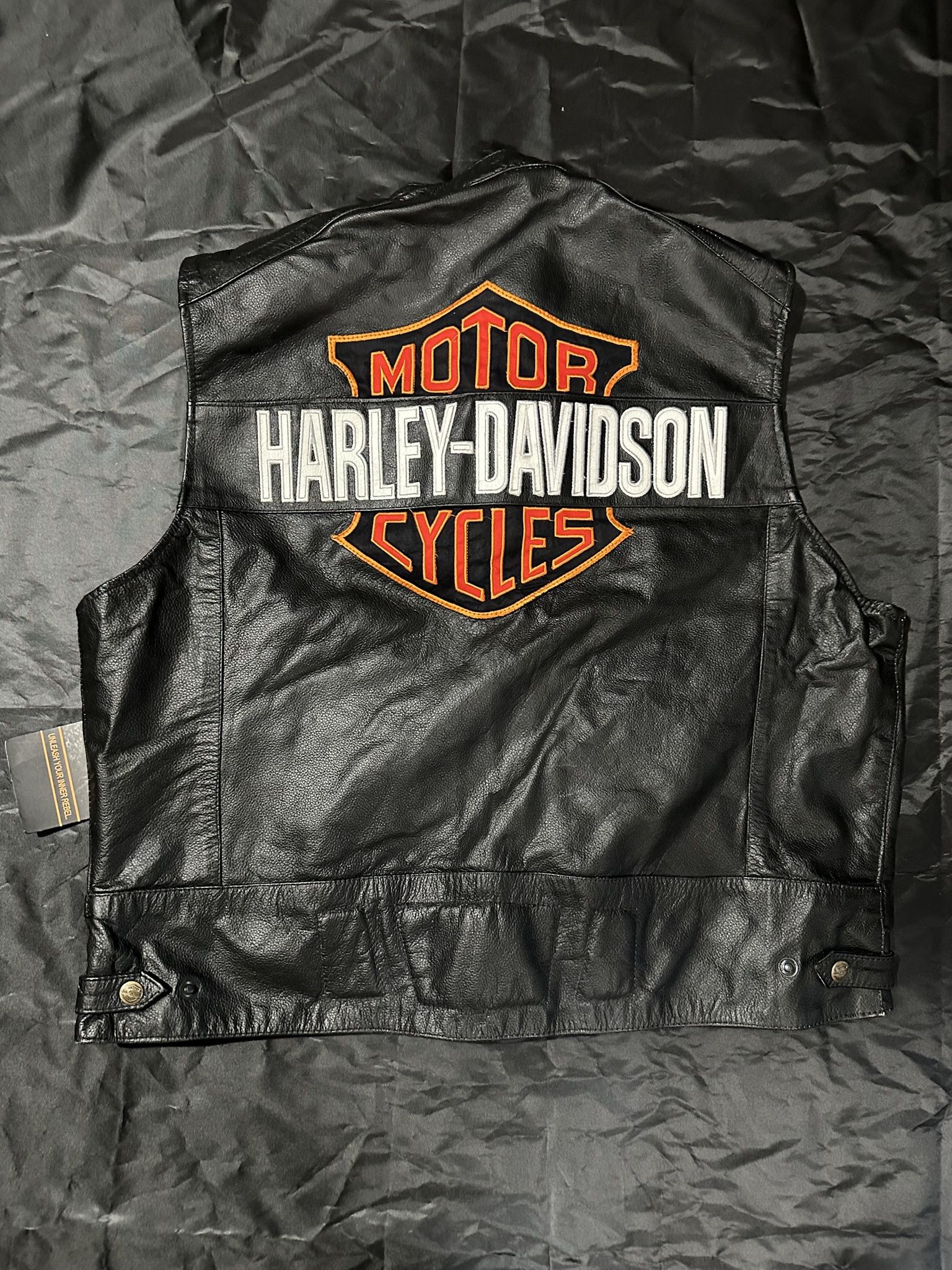 MENS H-D LEATHER BIKER VEST