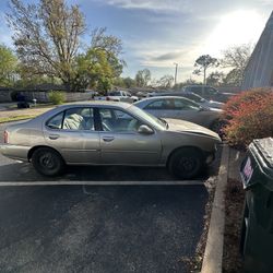 2000 Nissan Altima