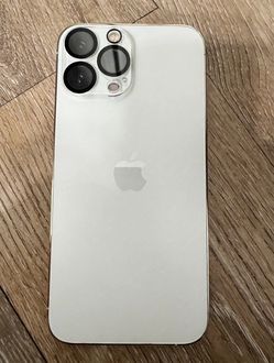 iPhone 13 Pro Max 256GB Unlocked Like New - Silver / White - Unlocked - Accepting Offers