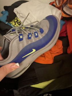 Boys Nikes Size 1