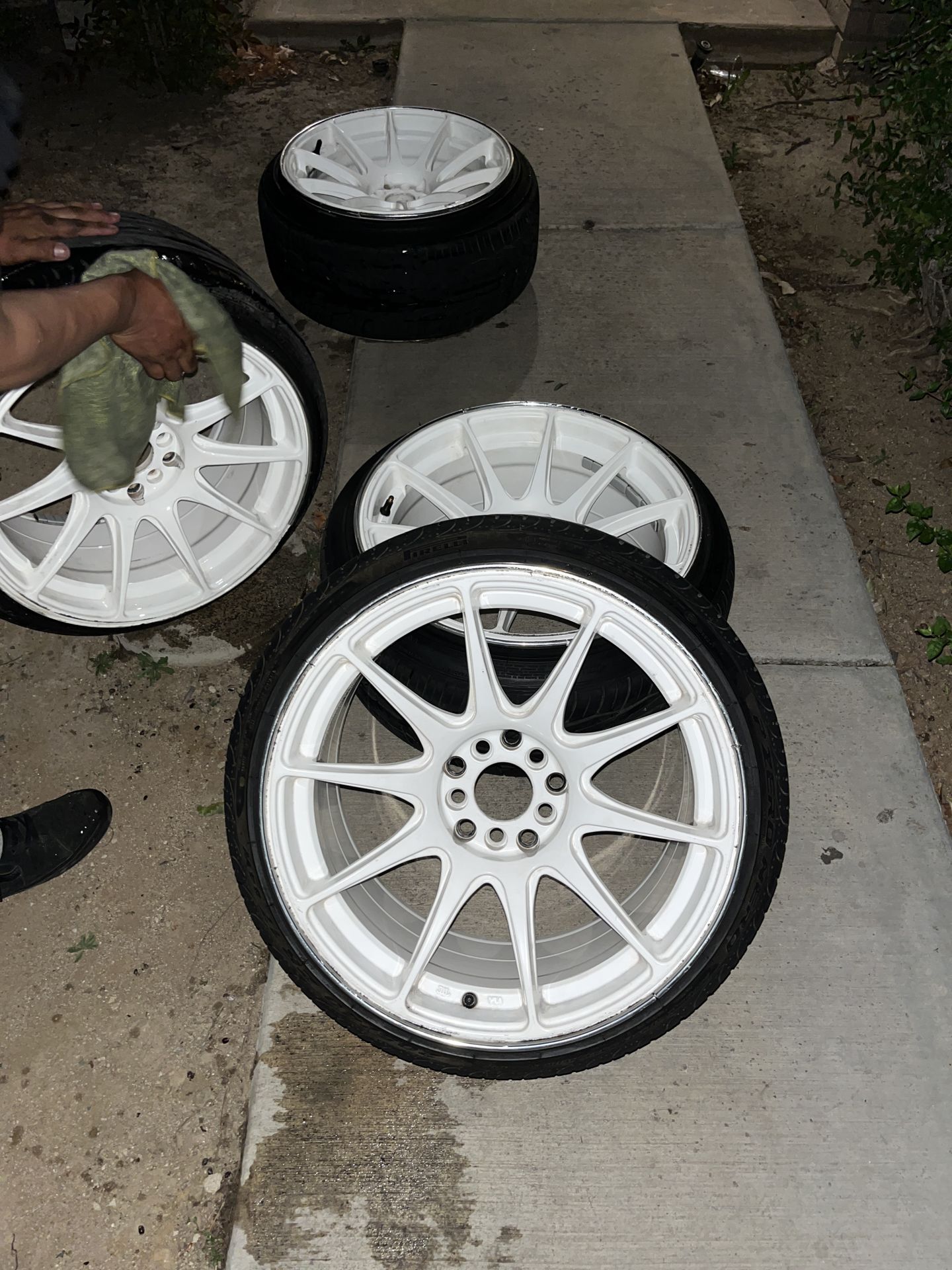 White Up Rims Honda. XXR 527 17” white rims for Sale in Riverside, CA - OfferUp
