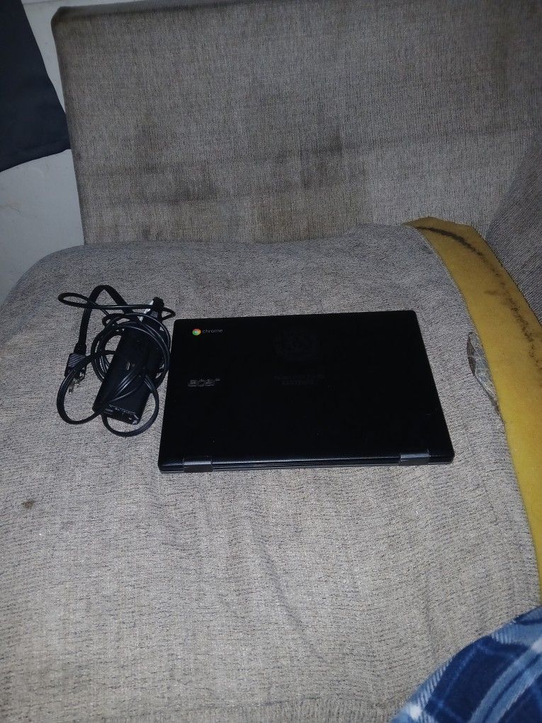 Chromebook Ace With Charger