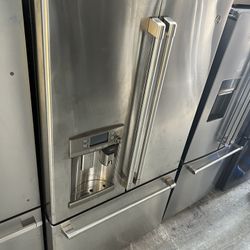 GE CAFE REFRIGERATOR