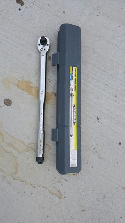Performax click type torque wrench for Sale in Fort Atkinson WI OfferUp