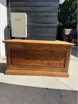 Solid Wood Storage Bench / Blanket Chest