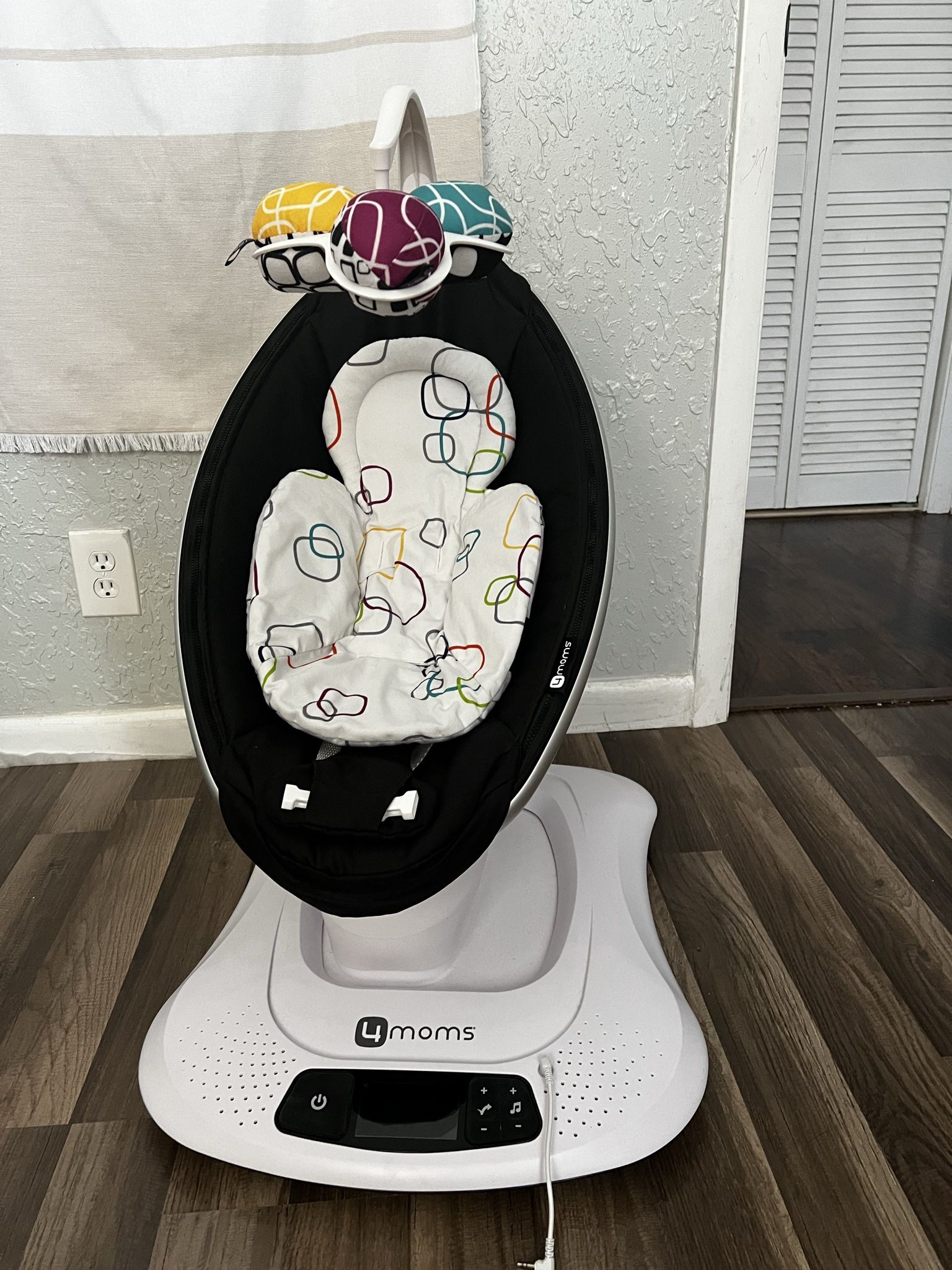 4Moms Mamaroo