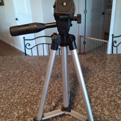 Tripod 