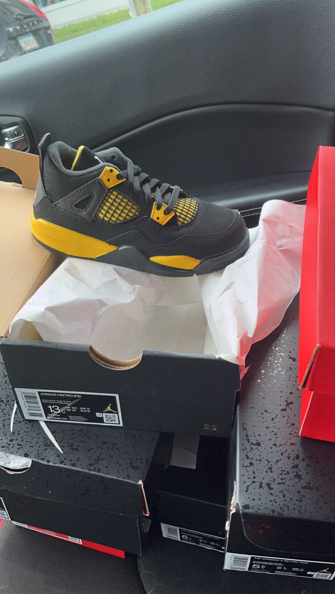 Jordan 4 Thunder 13c $125