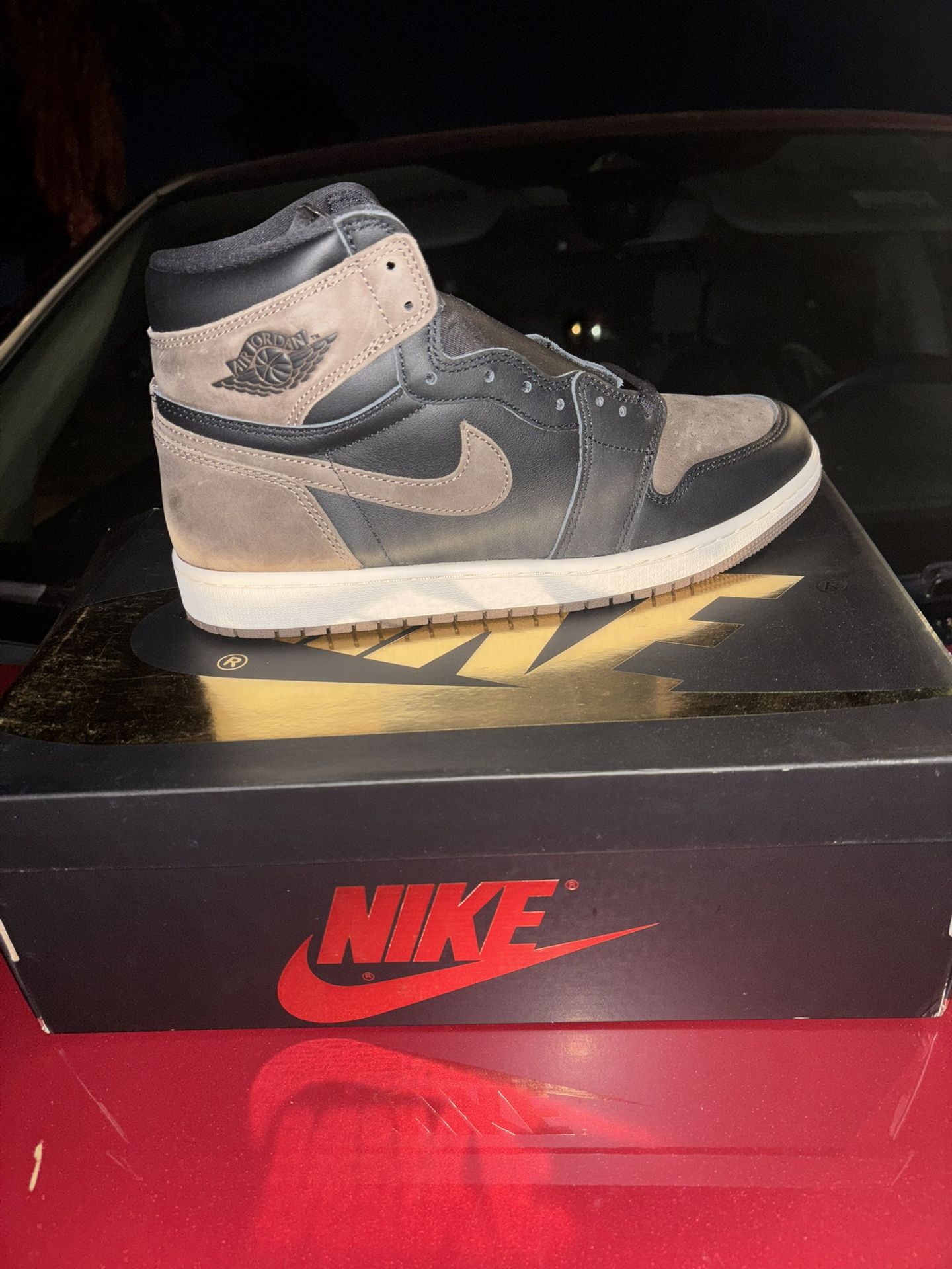 1s Palomino Size 9.5 Men