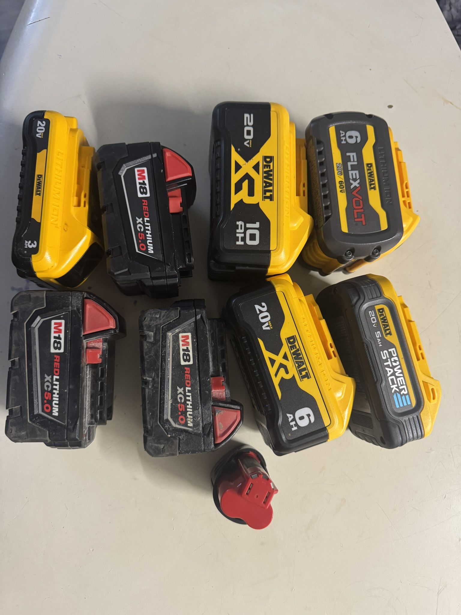 None Working Batteries / Baterias Que No Sirven