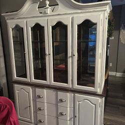 China Cabinet Hutch 