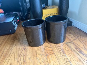 Black kitchen utensils holder (2)