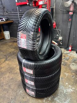 245/50/20 MICHELIN CROSS CLIMATE (4 TIRES USED)