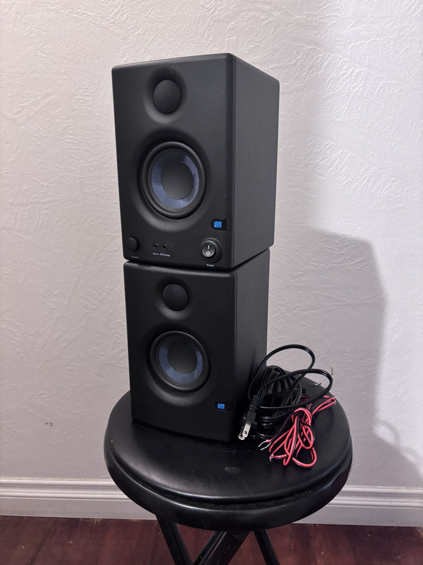 PreSonus Eris E3.5-3.5" Near Field Studio Monitors (Pair)
