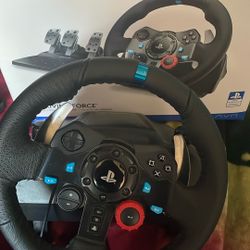 Logitech Steering Wheel PS4