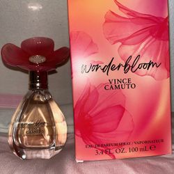 VINCE CAMUTO WONDERBLOOM