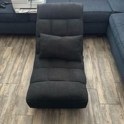 Lounge Chair