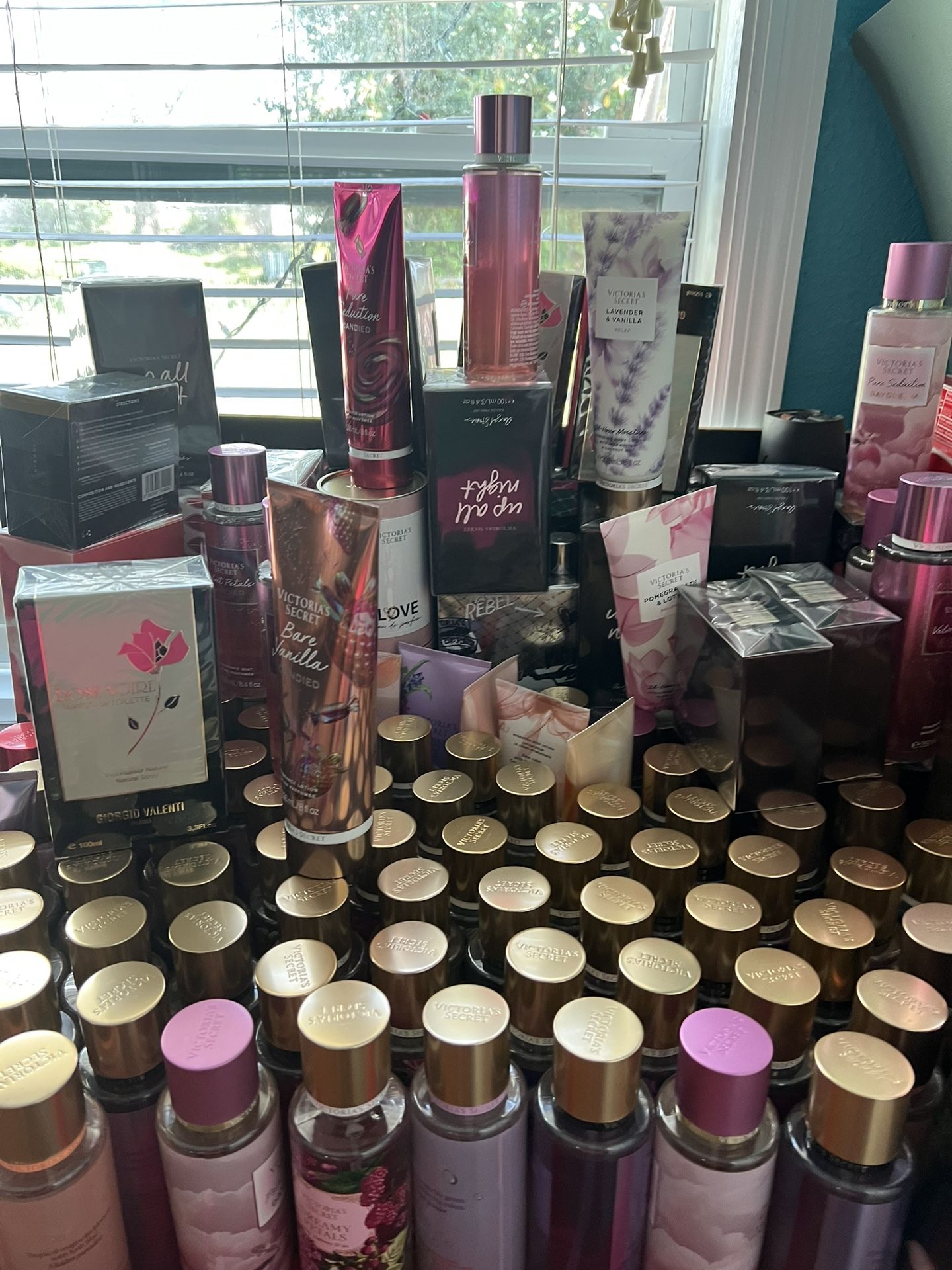 Victoria Secret Parfums Mist And Lotion