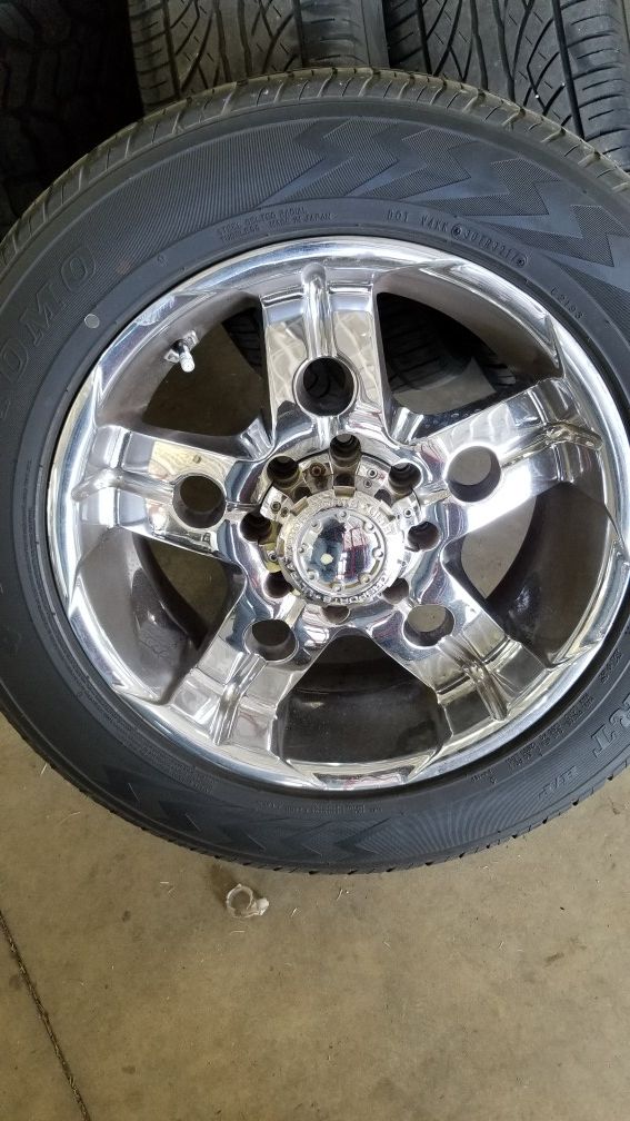 8 lug Ford Wheels and Tires 20"