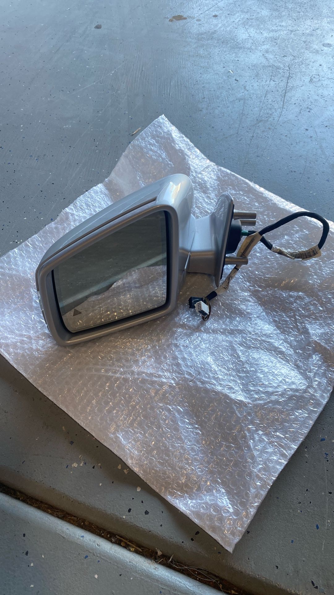 2011-12 Mercedes GL350/450 OEM Driver Side Mirror