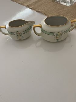 Vintage small creamer & sugar bowl