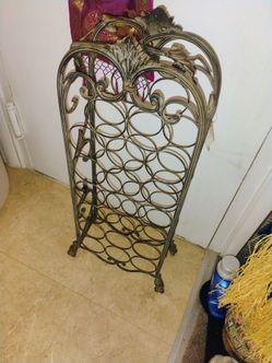 Metal wire rack pickup only cash
