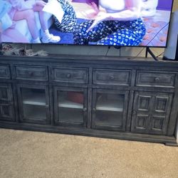 90 Inch Hutch/TV Stand/Dinner Buffet