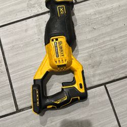 Saw  Zall   Dewalt  Used  But  Working  Fine  Tool  Only 