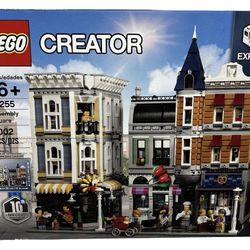 LEGO CREATOR EXPERT MODULAR BUILDINGS 10255 ASSEMBLY SQUARE NIB