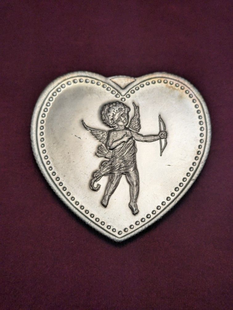 Silver .999 Heart Shaped 1oz. Cupid