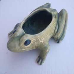 Vintage Frog Planter