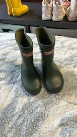 SIZE 6 Toddler HUNTER BOOTS
