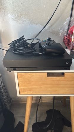 Xbox one black