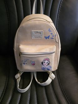 DISNEY LOUNGEFLY SNOW WHITE MINI BACKPACK