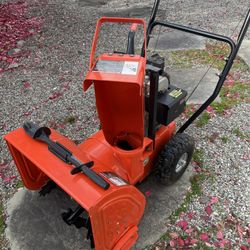 Snowblower - Ariens 20 Inch Snow Blower  - Model 520